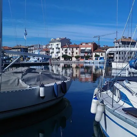 ホテル Bianchi グラード