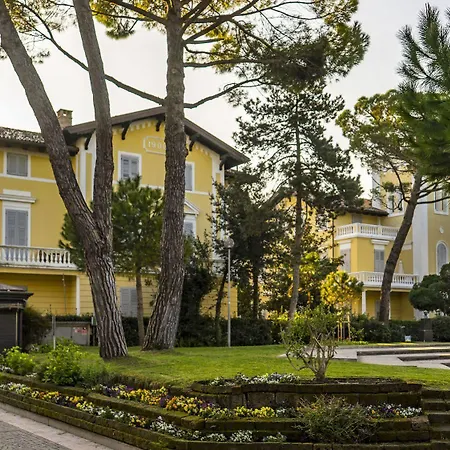 Bianchi Hotell 4*