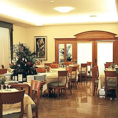 Bianchi Hotell 4*