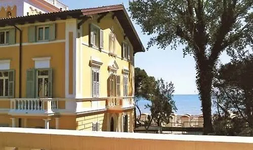 Bianchi Готель